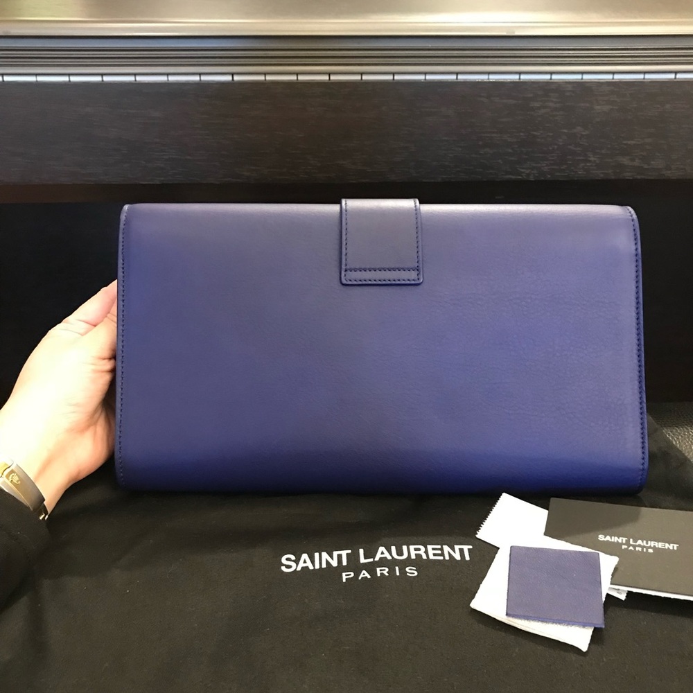 New Auth Saint Laurent Y Clutch w/GHW - Picture 4 of 7